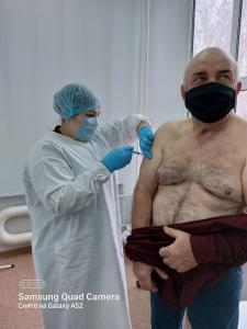 В ГБУЗ"Шемышейская участковая больница" имеется вакцина от гриппа и от коронавирусной инфекции.